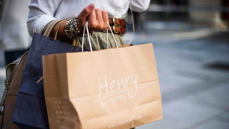 Friday 27th September: Dollar index firm above 99.00 ahead of personal spending data.